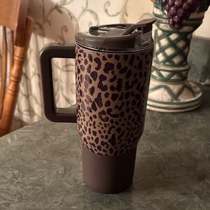 HydroJug Brown Leopard Print Coffee Traveler Mug